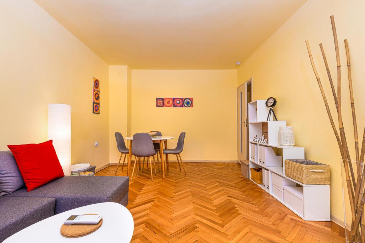 The Cozy Home 1-Bedroom In Central Plovdiv By Flat Mаnager Екстер'єр фото